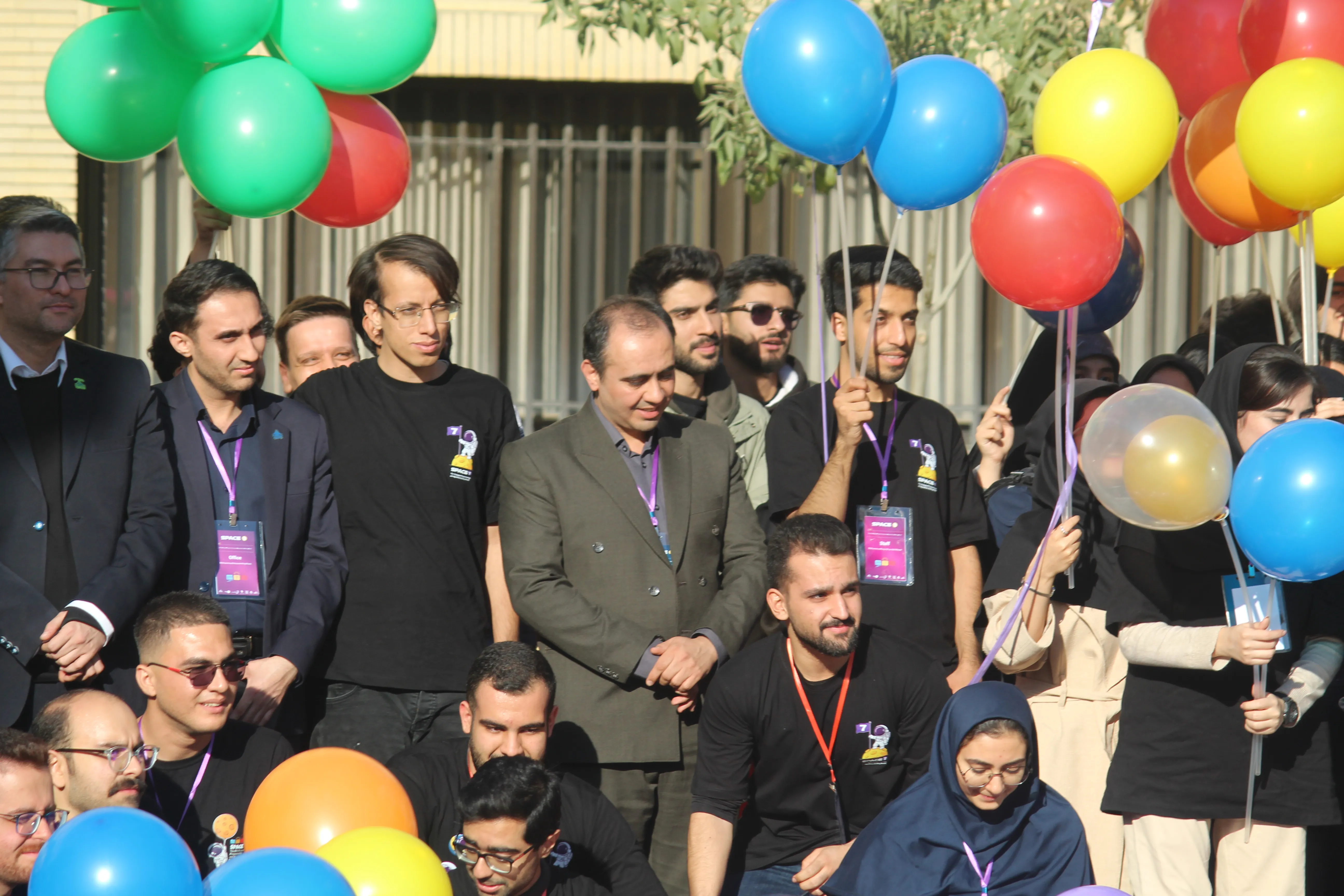 SPACE #7 - Image 1058